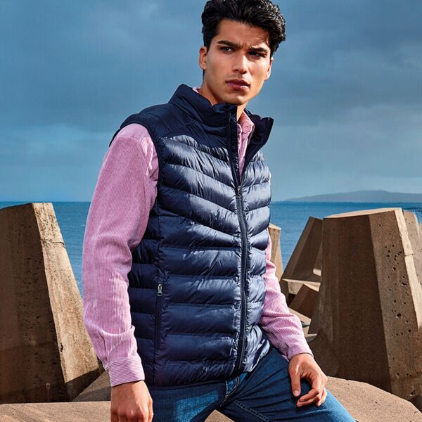 Mantel moulded gilet Thumbnail