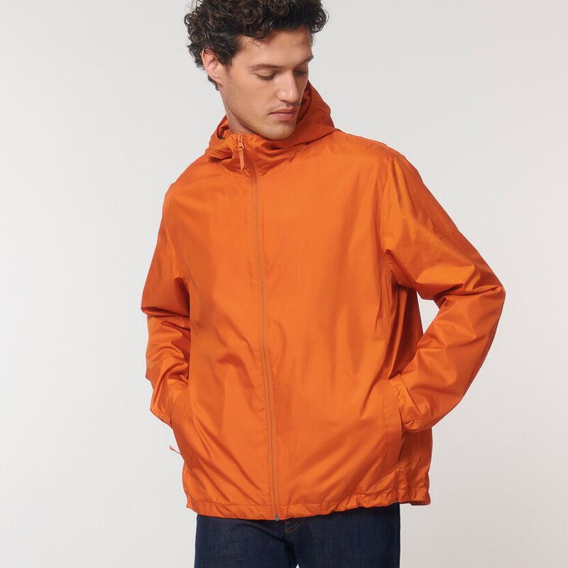 Sustainable Coats & Jackets Thumbnail